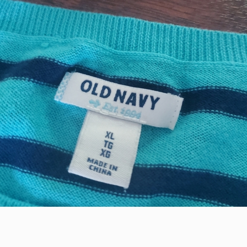 OLD NAVY STRIPED CREW SWEATER 💕 - Picture 5 of 9